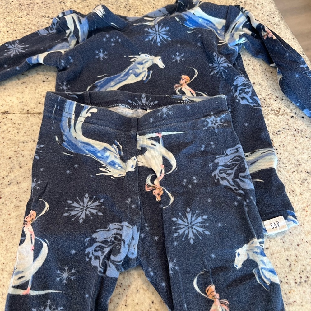 Gap Disney frozen Elsa pajama set toddler girl size 2 - Picture 6 of 6